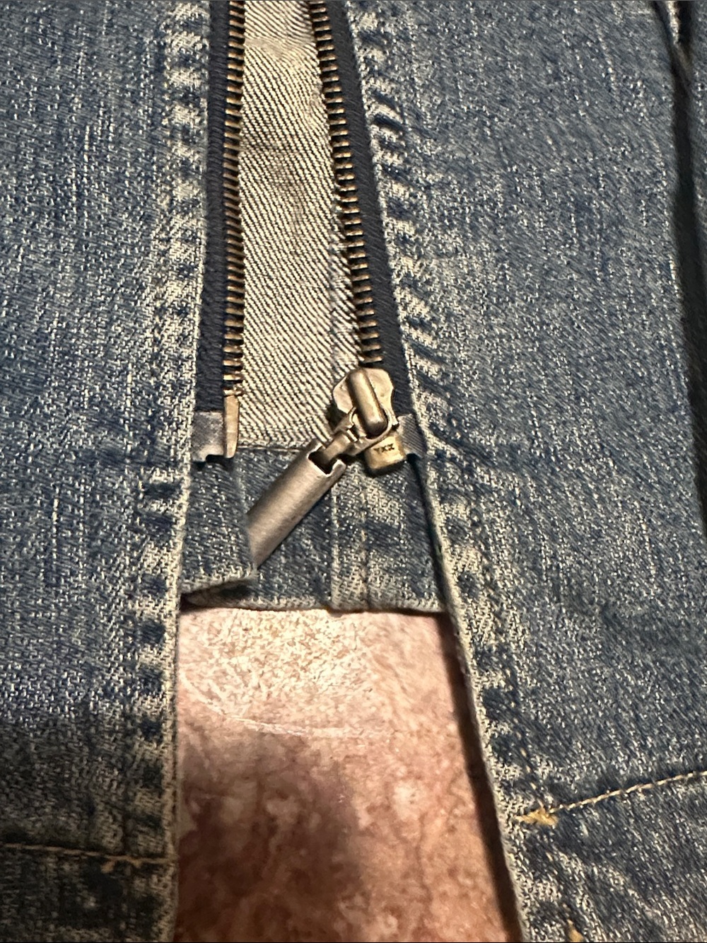 Liz Claiborne Women's Denim zip Jacket - Picture 7 of 17